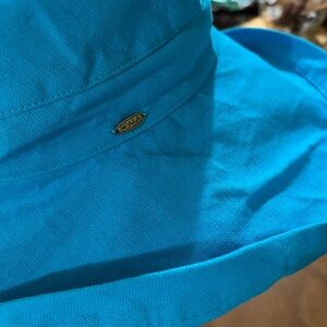 Scala linen turquoise hat